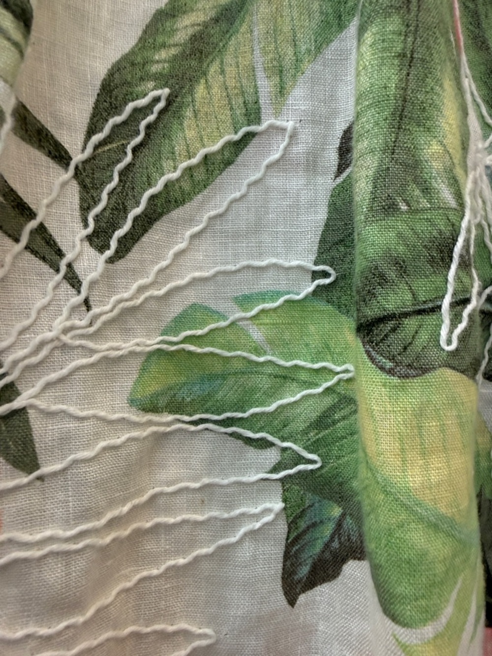 Tommy Bahama Floral Linen Blend Blouse in Green and Pink NWT Lg - Picture 5 of 5